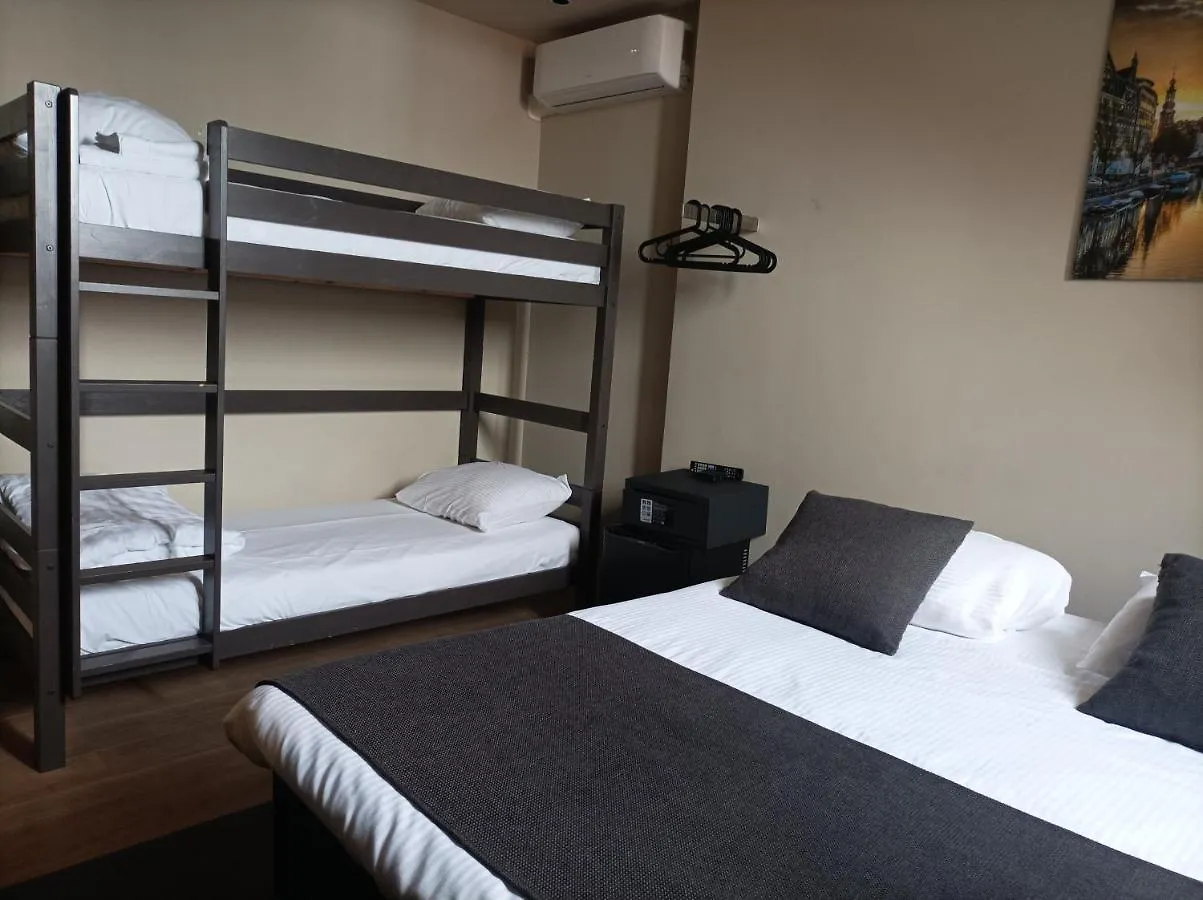 AmsterHome Amsterdam Hotel